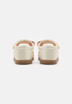 Friboo Riemensandalette - Off-white 10 Friboo Riemensandalette - Off-white -Friboo Geschaft 11d6e0485d294a609b7553cf4512834f