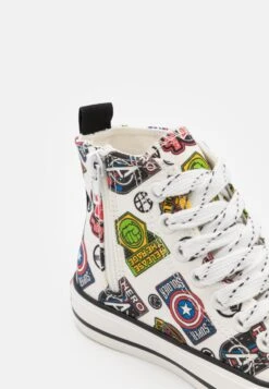 Friboo MARVEL AVENGERS - Sneaker High - Multi-coloured 13 Friboo MARVEL AVENGERS - Sneaker High - Multi-coloured -Friboo Geschaft c478016fb73a42d4a9be7c855e053952