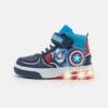 Friboo MARVEL CAPTAIN AMERICA BLINKING SHOES - Sneaker High - Dark Blue/blue 1 Friboo MARVEL CAPTAIN AMERICA BLINKING SHOES - Sneaker High - Dark Blue/blue -Friboo Geschaft fc7fb424282f4916801e588729b8e1c7